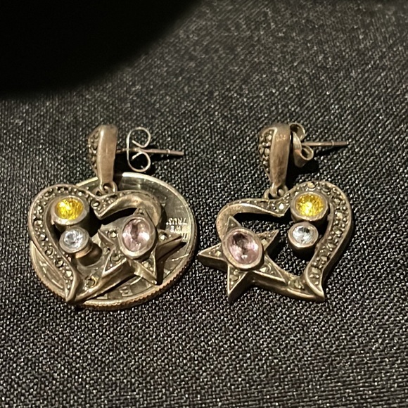 Vintage marcasite heart and stars with gemstones, drop earrings - Picture 7 of 9